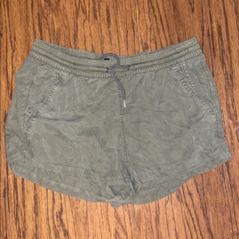 H&M shorts